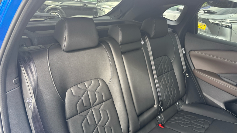 Nissan Qashqai 1.3 DiG-T MH Tekna 5dr Petrol Hatchback